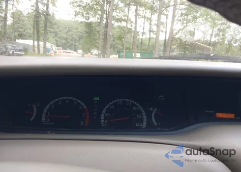 2000 Toyota Avalon Xls z USA, uszkodzony, nr VIN 4T1BF28B7YU043842